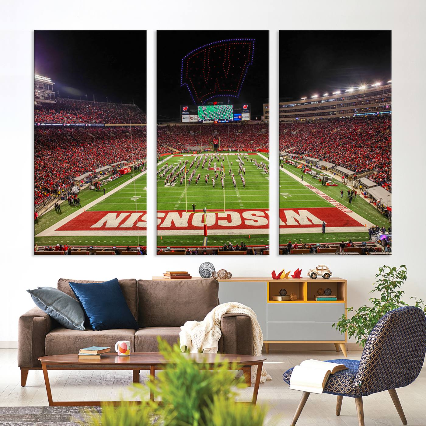 34125-MGV-CV-36X24-Wisconsin Badgers Football Team Print Canvas- Madison Camp Randall Stadium Wall Art Canvas Print