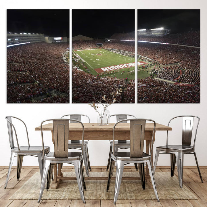 42403-MGV-CV-36X24-Wisconsin Badgers Football Team Print - Madison Camp Randall Stadium Wall Art Canvas Print