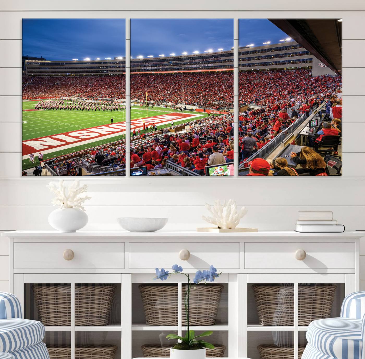 57601-MGV-CV-36X24-Wisconsin Badgers Football Team Print - Madison Camp Randall Stadium Wall Art, Wisconsin Badgers Canvas Print