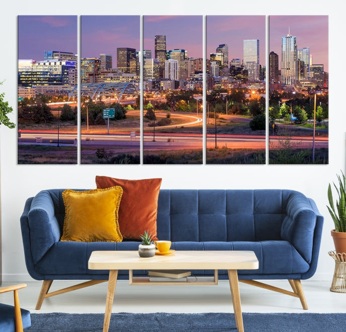 Denver City Lights Coucher de soleil Violet Skyline Paysage urbain Vue Art mural Impression sur toile