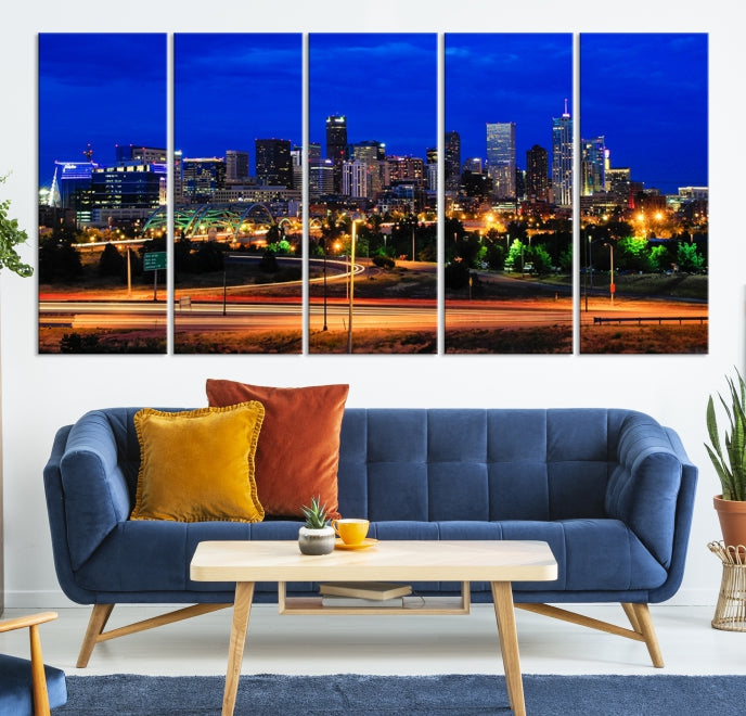 Denver City Lights Night Bright Blue Skyline Cityscape View Wall Art Impression sur toile