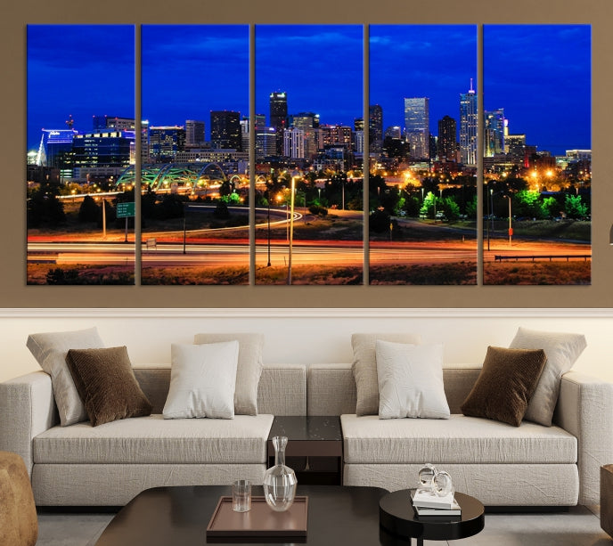 Denver City Lights Night Bright Blue Skyline Cityscape View Wall Art Impression sur toile