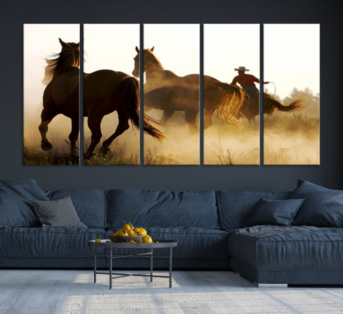 Lienzo decorativo para pared con caballos y vaqueros