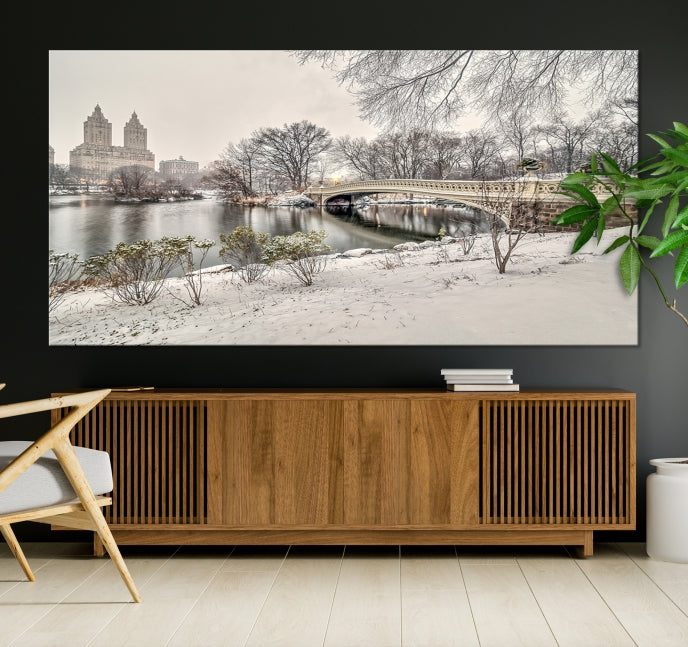 The Bow Bridge in Central Park Canvas Print