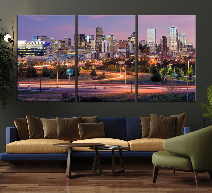 Denver City Lights Coucher de soleil Violet Skyline Paysage urbain Vue Art mural Impression sur toile