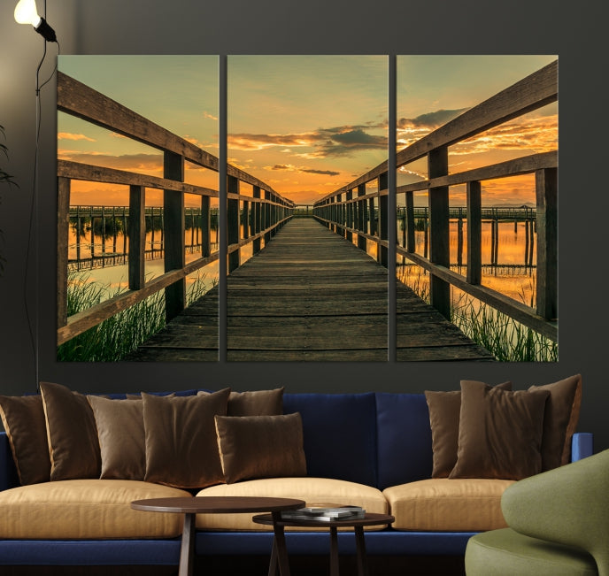 Lienzo decorativo para pared con puesta de sol y puente de madera