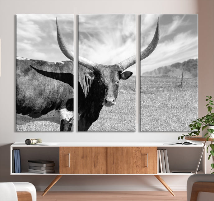 Longhorn Wall Art Canvas Print