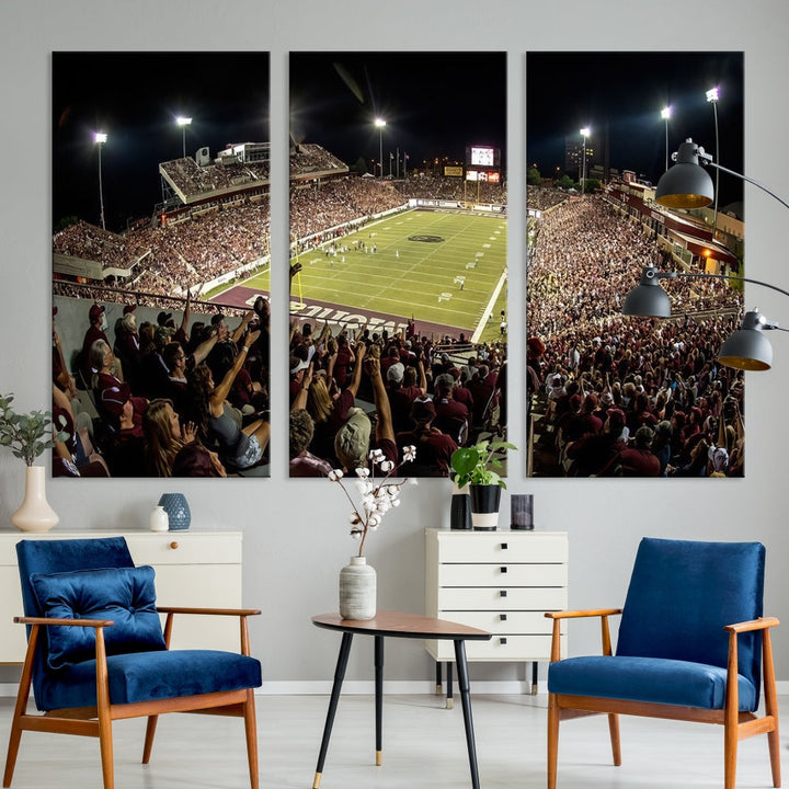 The Washington-Grizzly Stadium Canvas Print features a vibrant depiction of a packed football stadium at night. This American Football Wall Art is crafted on gallery-wrapped canvases with a UV-protective coating to maintain its lasting vibrancy.