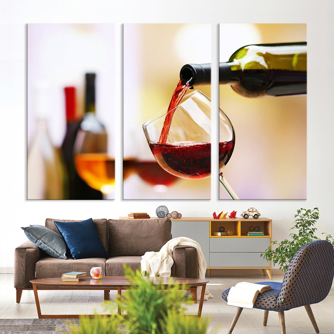 Remplir du vin rouge dans un verre de vin rouge Impression sur toile