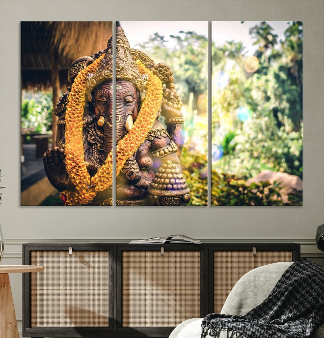 Hinduism Statue Wall Art Canvas Print